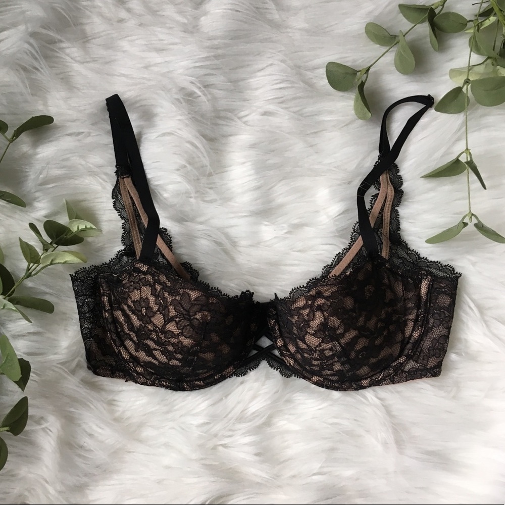 ⭐️VS lightly lined very sexy balconet ⭐️